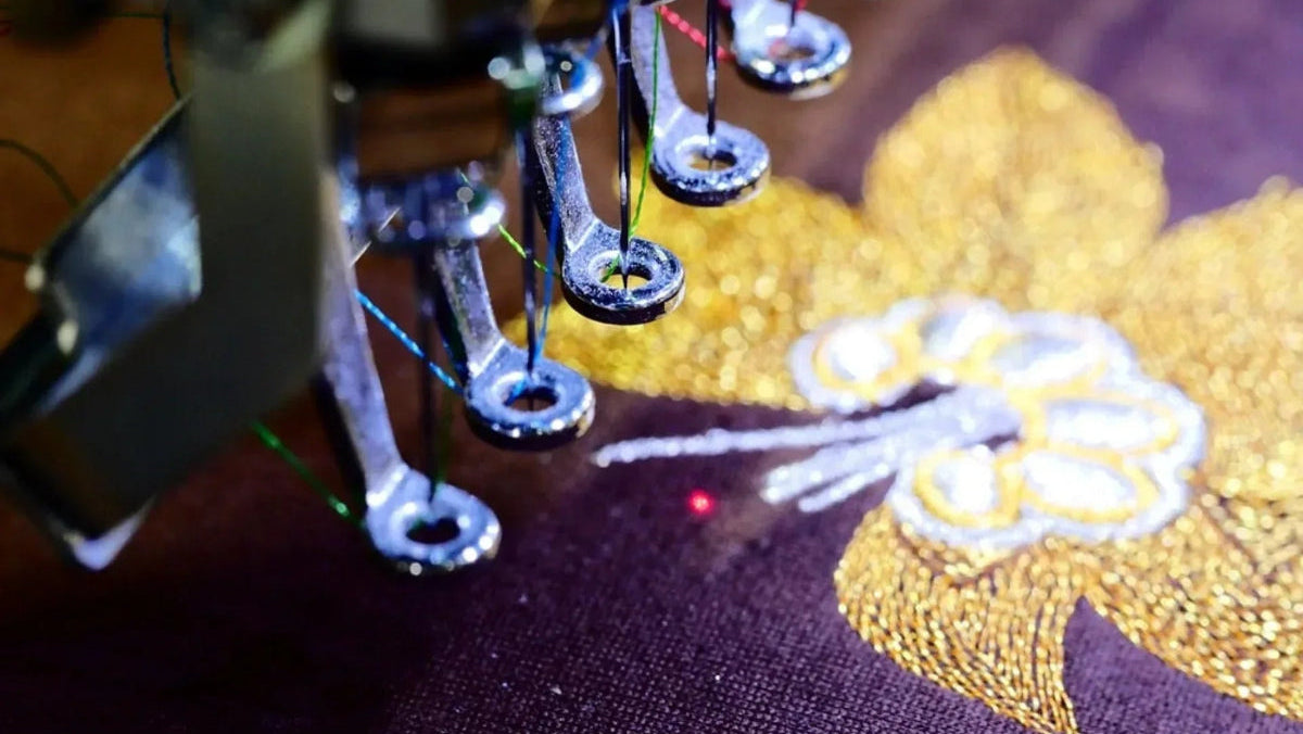 Baniere_de_labrodeuse.fr - LA BRODEUSE®