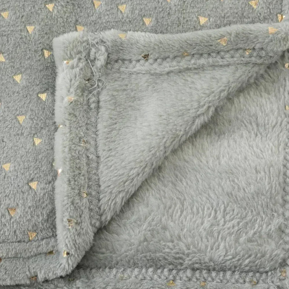 Plaid 75x100cm flanelle vert Personnalisé avec prénom - LA BRODEUSE®