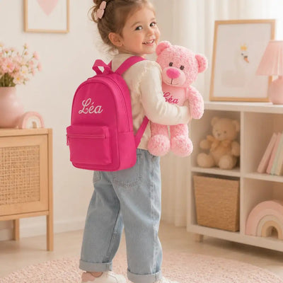 Coffret Duo Fille : Sac à Dos Fuchsia & Tummi Bear Rose Brodés au Prénom - LA BRODEUSE®