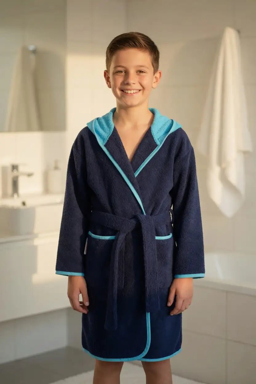 Peignoir Enfant à Capuche Dauphin Brodé – Prénom Personnalisé - LA BRODEUSE®