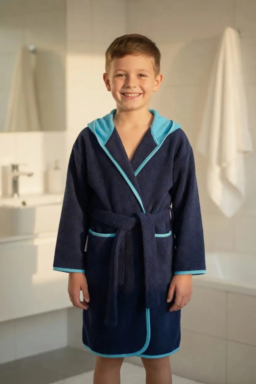 Peignoir Enfant à Capuche Dauphin Brodé – Prénom Personnalisé - LA BRODEUSE®