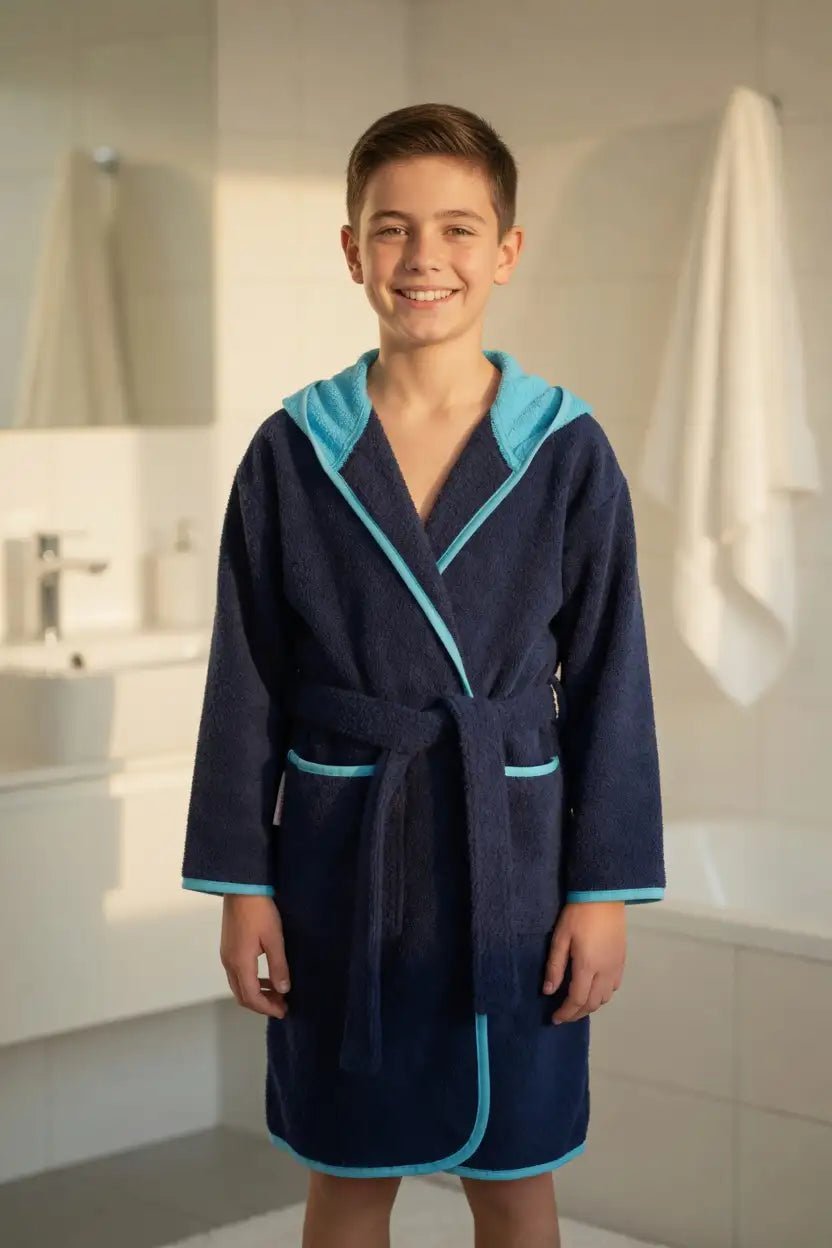 Peignoir Enfant à Capuche Dauphin Brodé – Prénom Personnalisé - LA BRODEUSE®