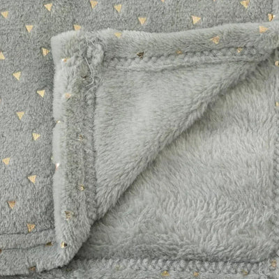Plaid 75x100cm flanelle vert Personnalisé avec prénom - LA BRODEUSE®
