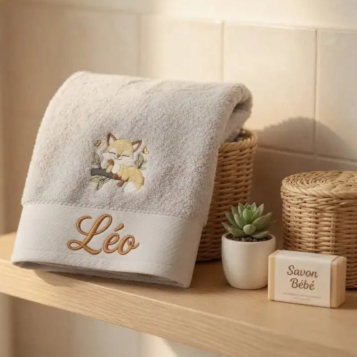 Serviette Coton Bio Brodée Petit Renard et Prénom - LA BRODEUSE®