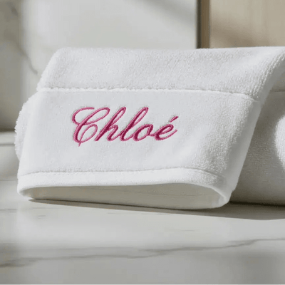 Serviette de toilette Deluxe Personnalisée – 100 X 50 cm - LA BRODEUSE®