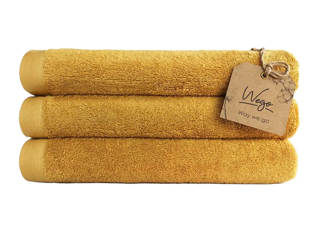 serviette_de_toilette_personnalisee_couleur_moutarde